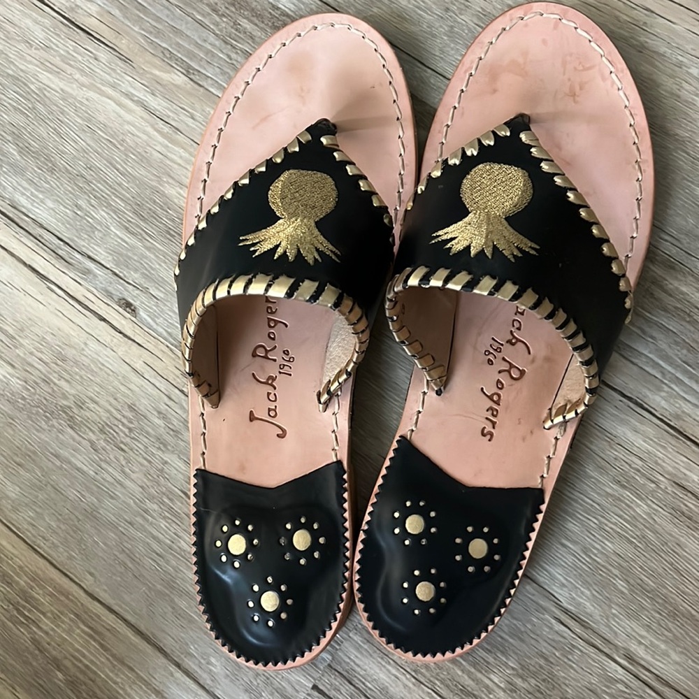 Jack Rogers Pineapple flip flop black gold size 9